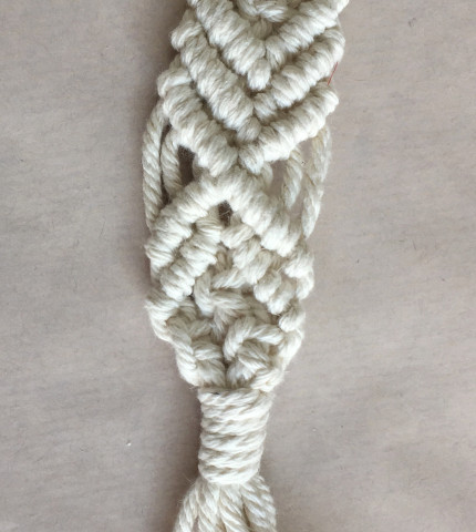 Μακραμέ Mπρελόκ Νονά Λευκό